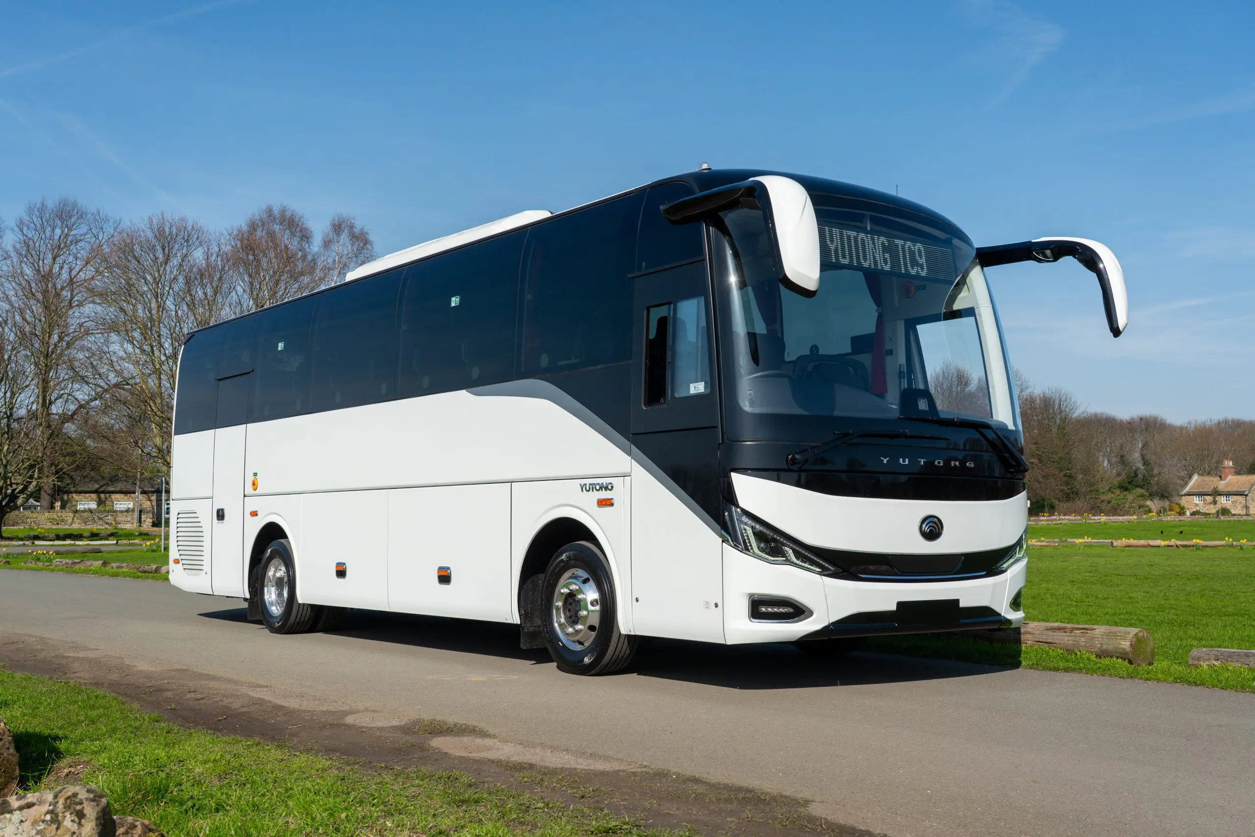 38-seat coach